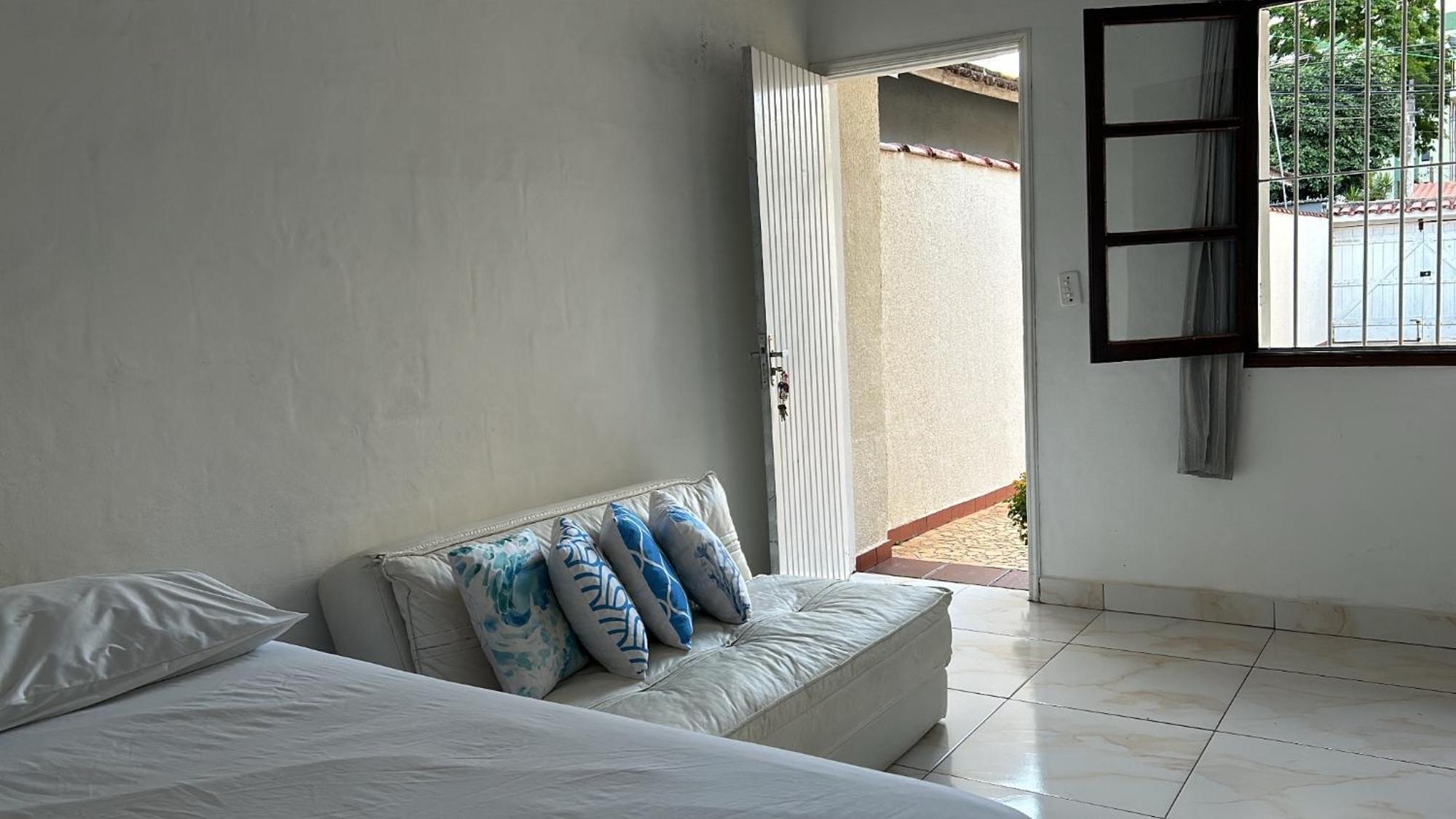 Casa De Praia Em Guaruja A 200 Metros Do Mar Kültér fotó